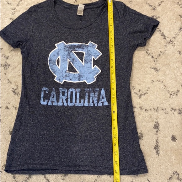 UNC North Carolina tee shirt (t-shirt) - Picture 2 of 6